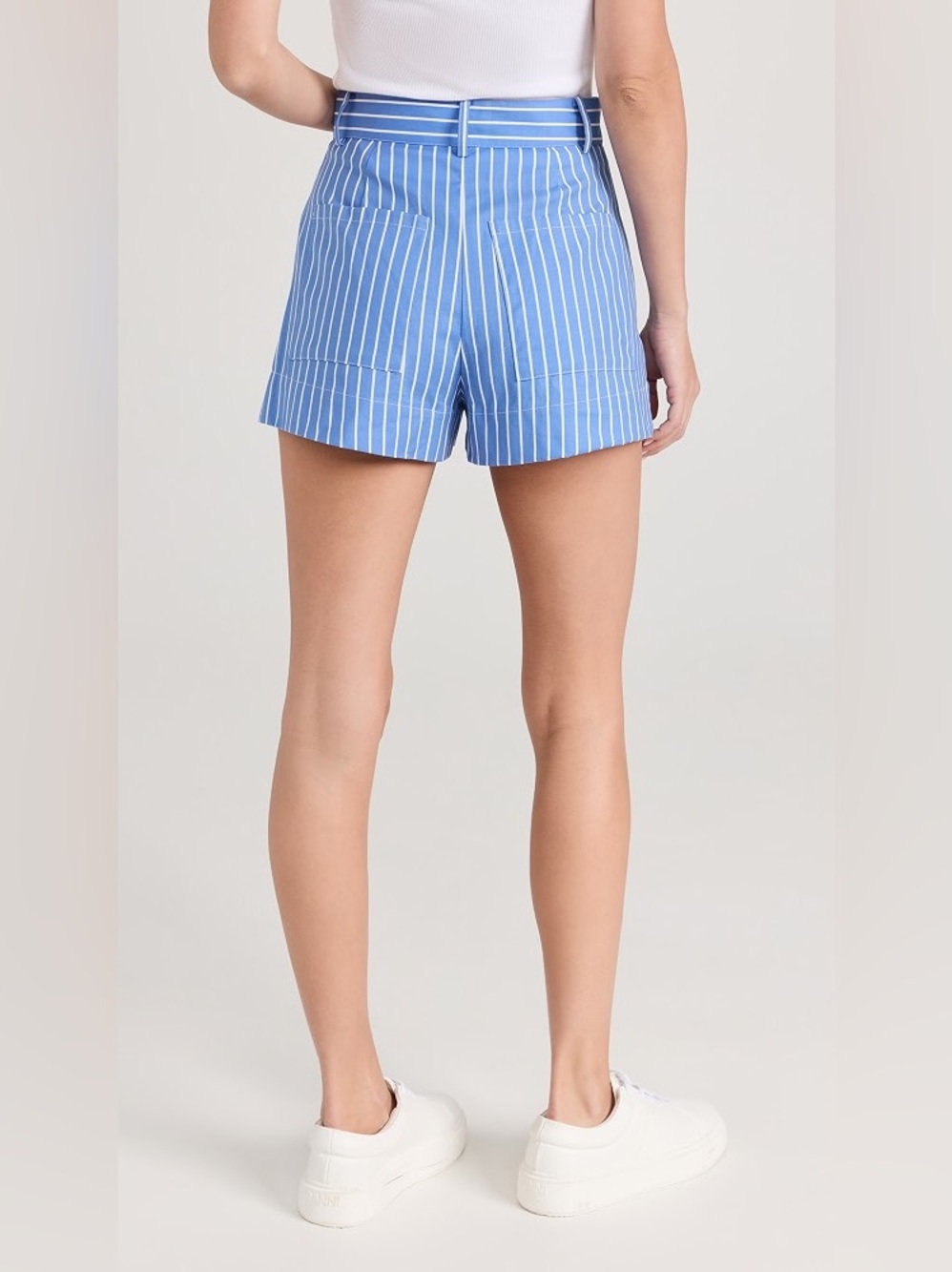 EUC Reformation On Trend Timeless Coastal Chic Blue & White Striped Willow Short - Picture 9 of 10